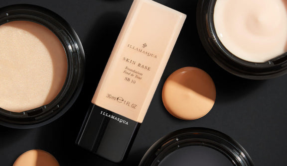 Nude Sensation: Life in Plasti...