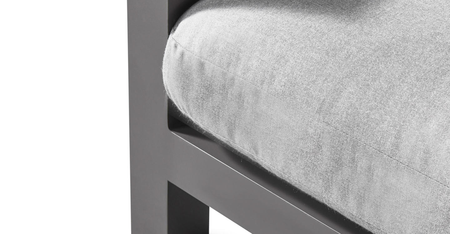 PACIFIC ARM CHAIR ALUMINUM ASTEROID