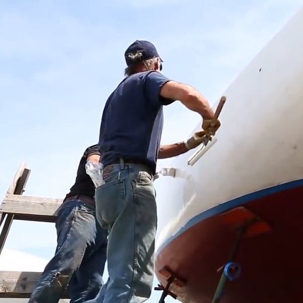Wet Edge Topside Paint